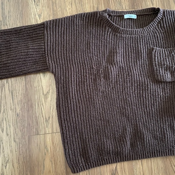 Ledger Chunky Knit Sweater - Picture 2 of 4